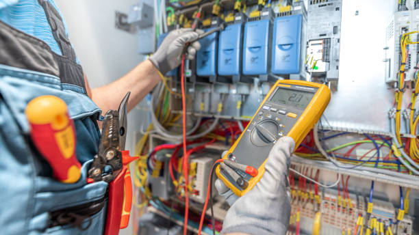 Best Emergency Electrical Repair  in Copiague, NY